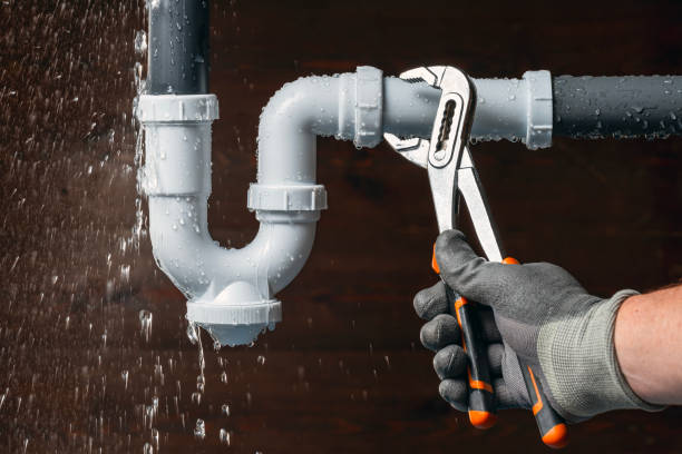 Professional Leak Detection technician working in Hartford, NY
